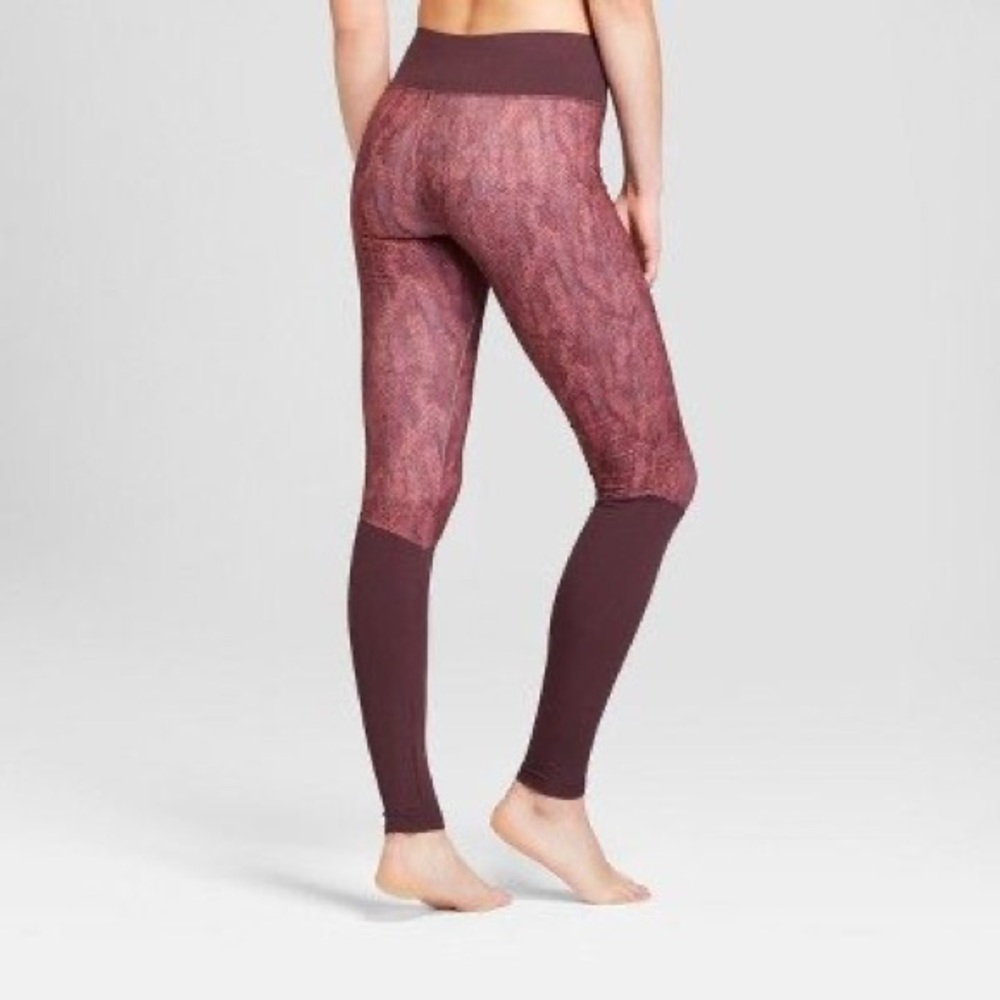 Burgundy Target JoyLab Mid Rise leggings - Picture 6 of 6